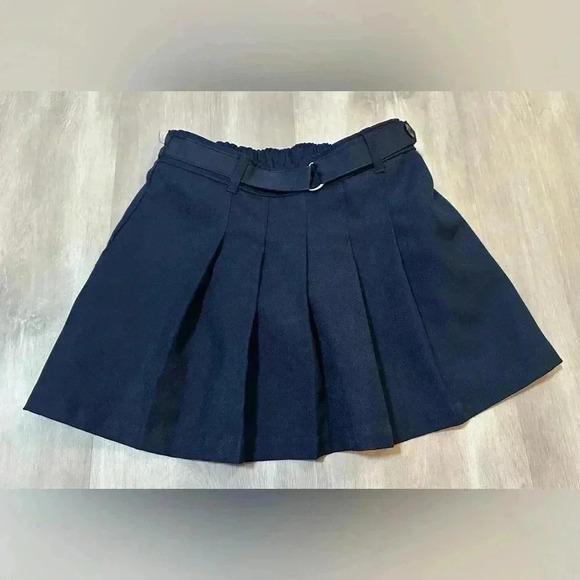 School Uniform Scooter skirt set of 2 navy blue - girls size 4-6T - Picture 2 of 7
